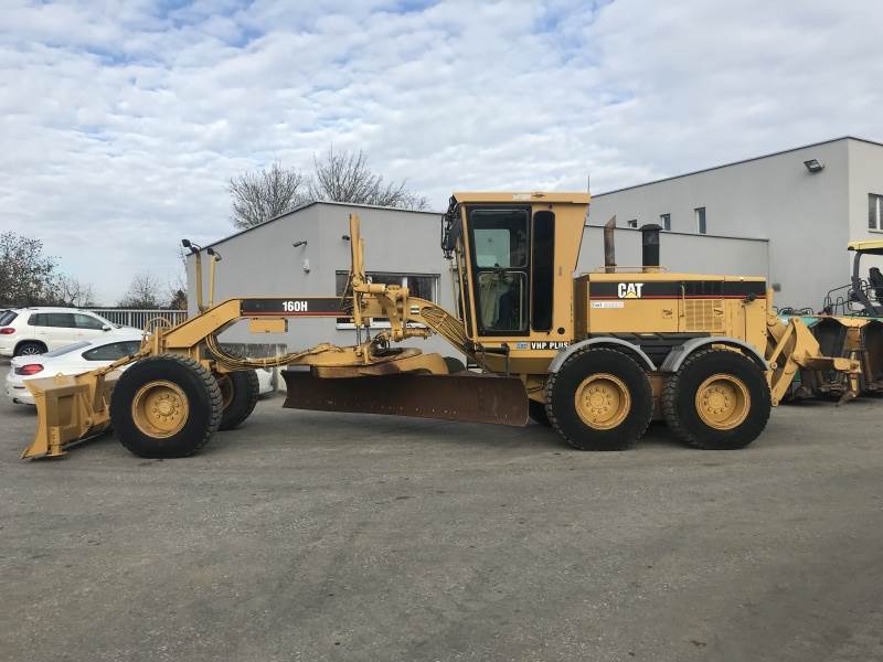 Аренда грейдера Caterpillar 160 - 20,6 тонны